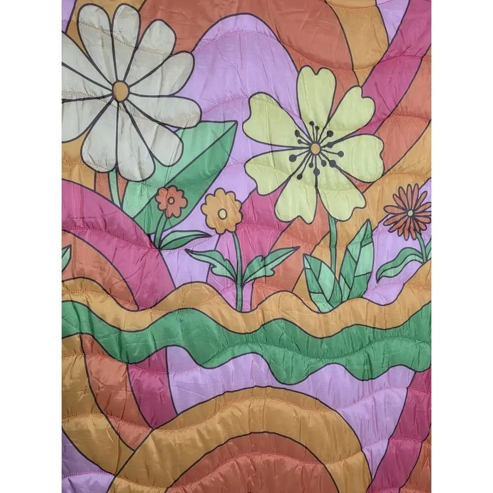 TOOT Talking Out Of Turn In The Groove Groovy Floral Puffy Blanket - 50x67